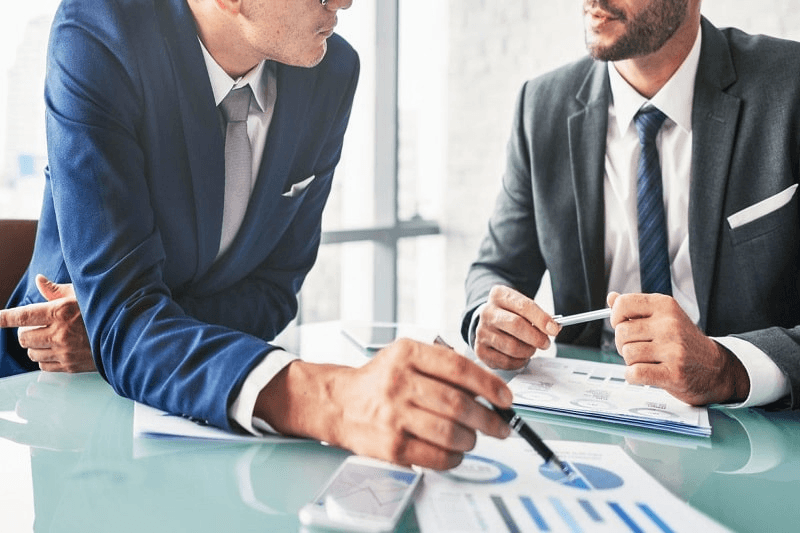 Financial and Economic Managers